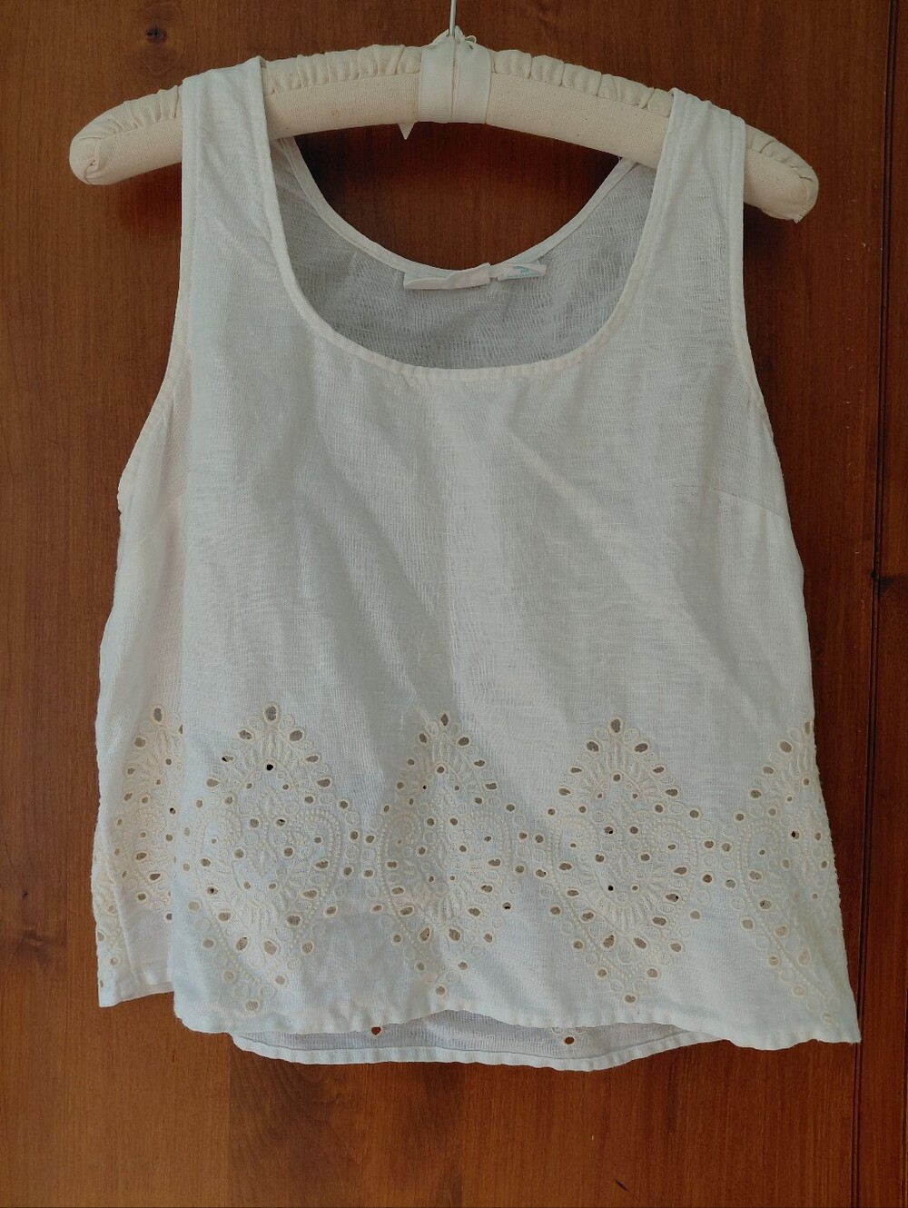 Cynthia Rowley White Sleeveless Eyelet Hem Tank